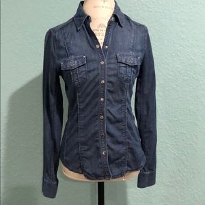 long sleeve blue Jean button up shirt